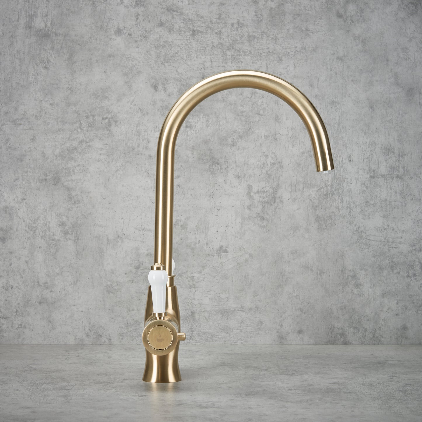 Unfinished Brass Finish | Traditional 3 in 1 Instant Boiling Tap |